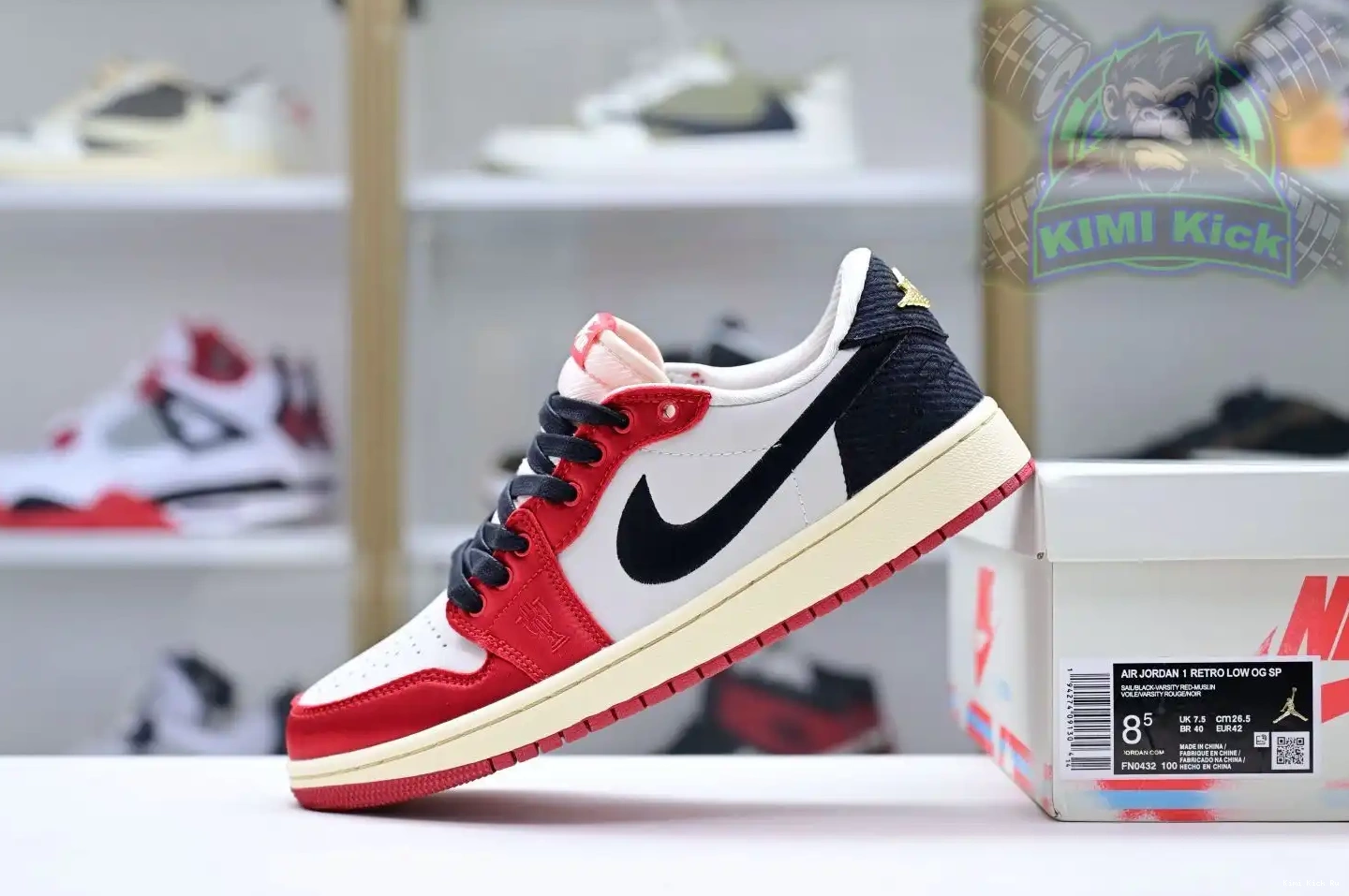Room “Away” Low OG Jordan Air Trophy Jordan Kimikick x 1 0820